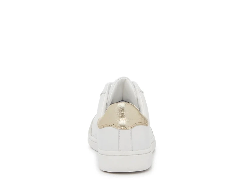 Regina Sneaker