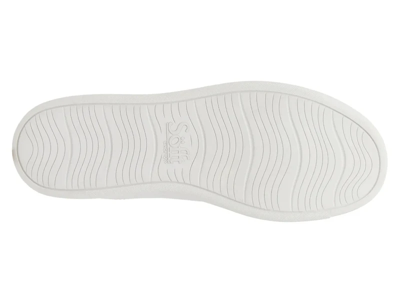 Regina Sneaker