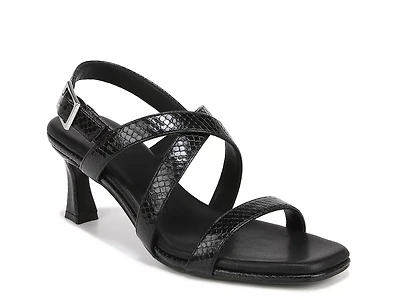Kiki Sandal