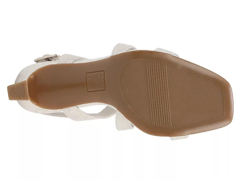 Kiki Sandal