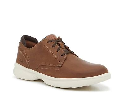 Bradley Oxford