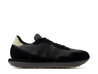 237 Sneaker