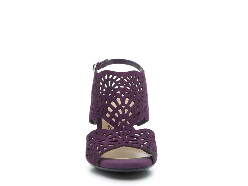 Nadine Sandal