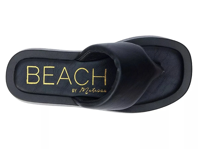 Izzie Sandal