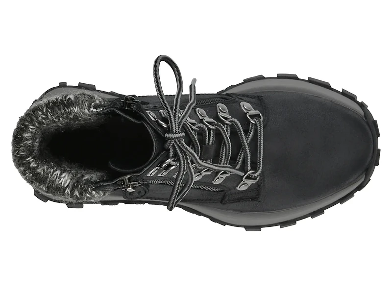 Tracking Snow Boot