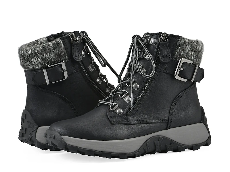 Tracking Snow Boot