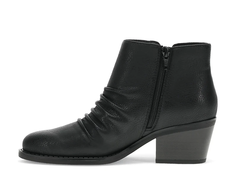 Linnea Bootie