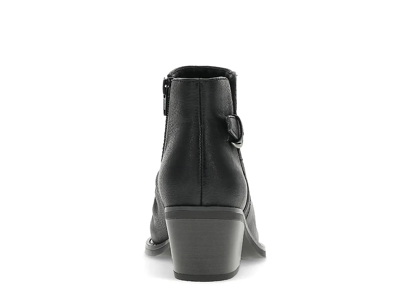 Linnea Bootie