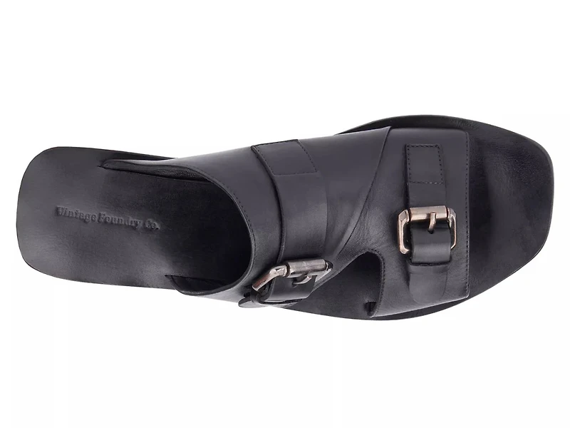 Carmela Sandal