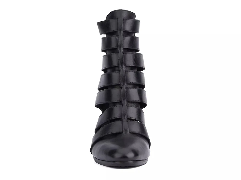 Vivi Sandal