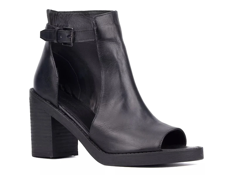Laverine Bootie