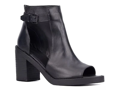 Laverine Bootie