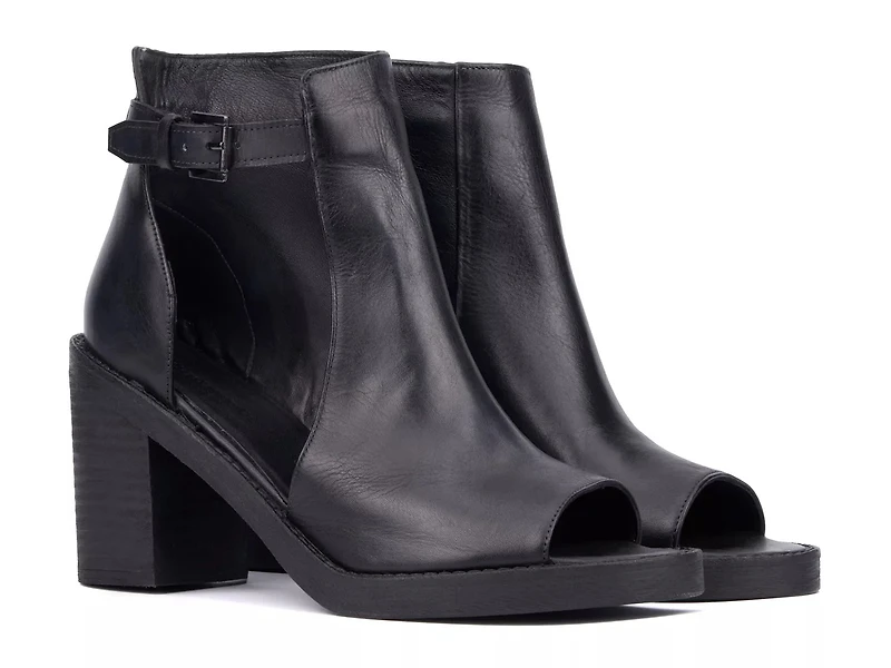 Laverine Bootie
