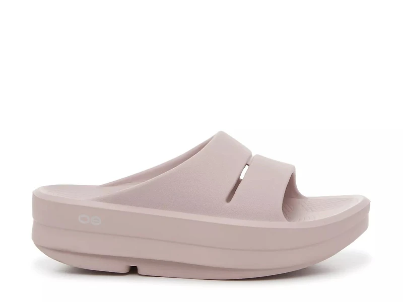 OOmega OOahh Wedge Sandal - Women's