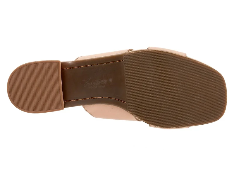Nell Sandal