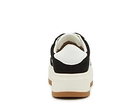 Navida Platform Sneaker