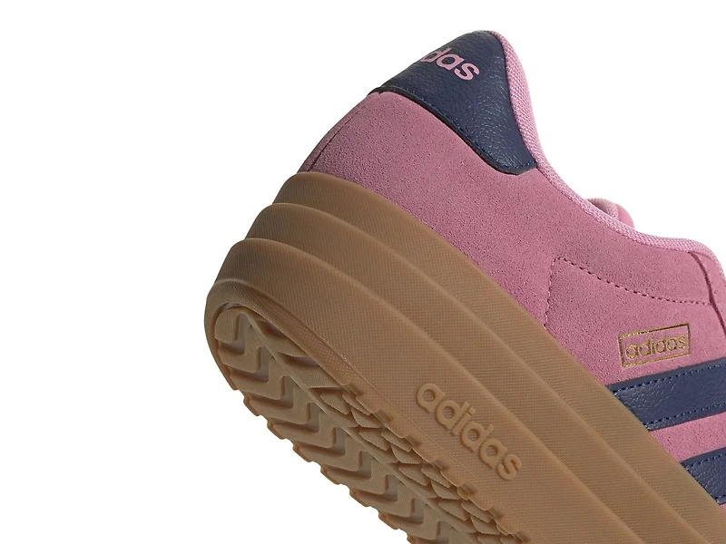 VL Court Bold Platform Sneaker
