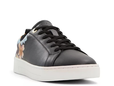 Alison Sneaker