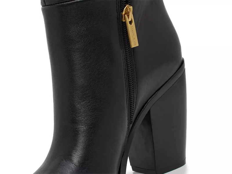 Aprine Boot