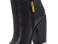 Aprine Boot