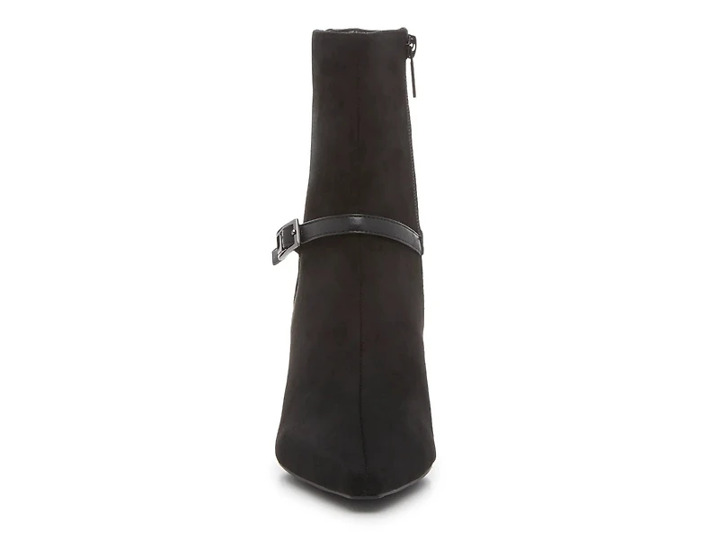 Nasira Bootie