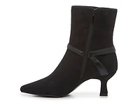 Nasira Bootie