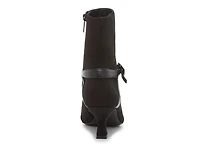 Nasira Bootie