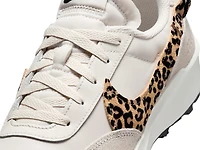 Waffle Debut Running Shoe - Women's