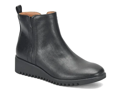 Dallan Wedge Boot