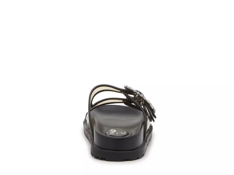 Nelle Sandal