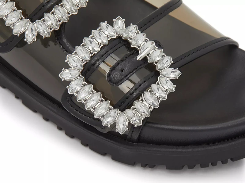 Nelle Sandal