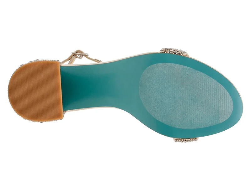 Shaye Sandal