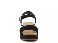 Bernyc Wedge Sandal