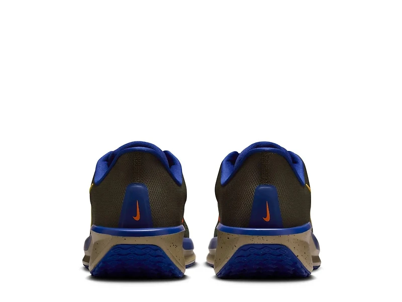 Quest 6 Trail Running Shoe - Men's
