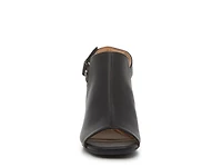 Vaya Sandal