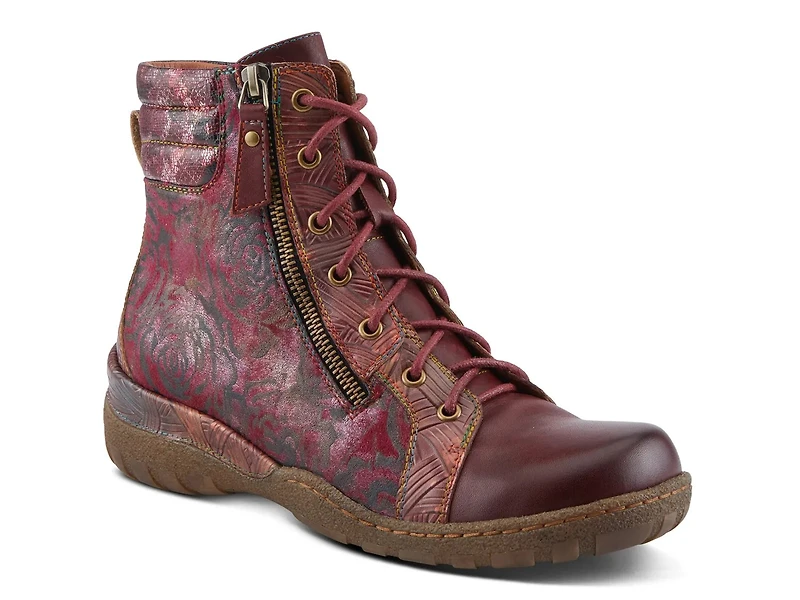 Olevio Bootie