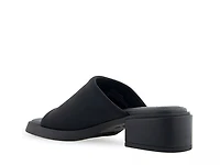 Denise Sandal