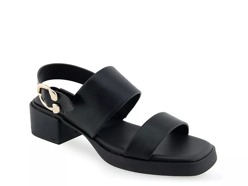 Dove Sandal