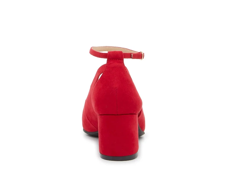 Adorable Pump
