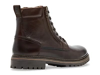 Saal Boot