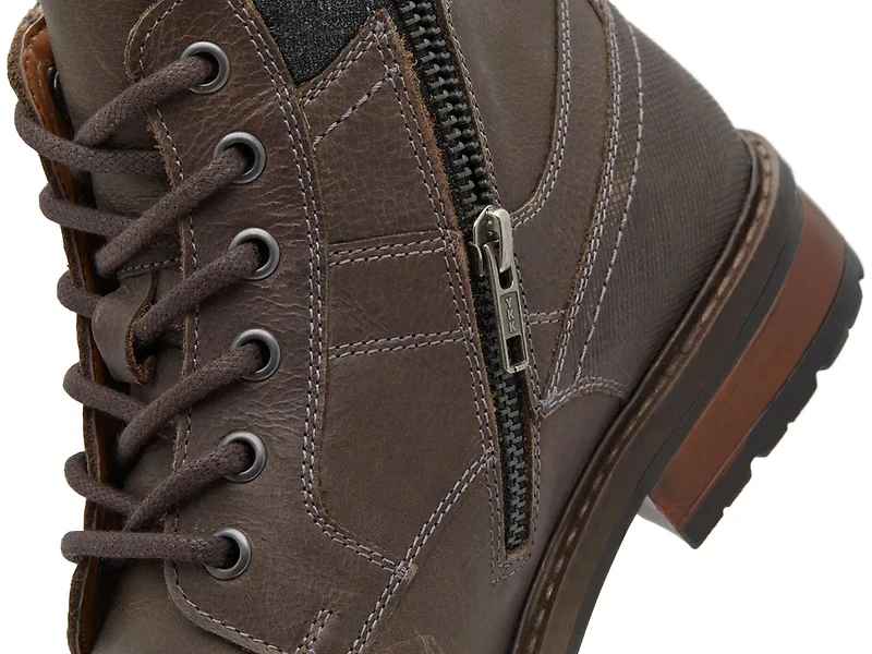 Cyaire Boot