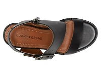 Darnah Sandal