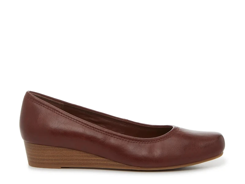 Covette Wedge Slip-On