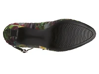 Treena Pump