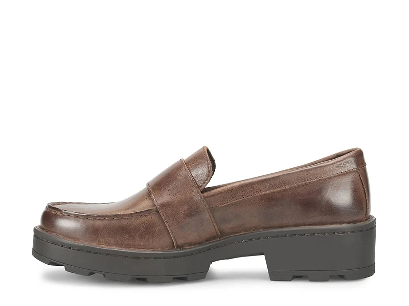 Contessa Loafer