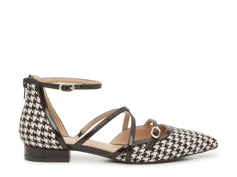 Oprina Flat