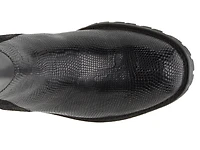 Tanav Bootie