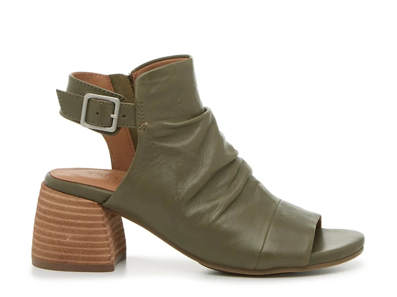 Marrion Sandal