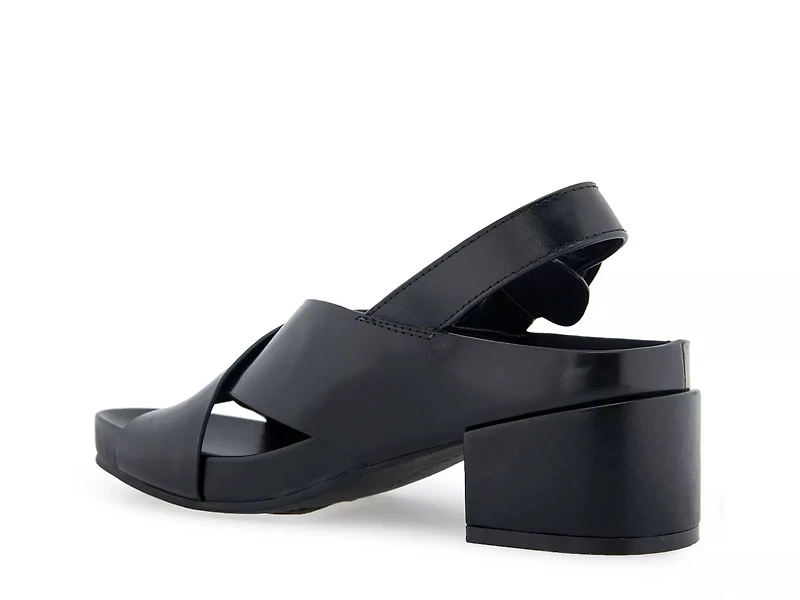 Chrystie Sandal