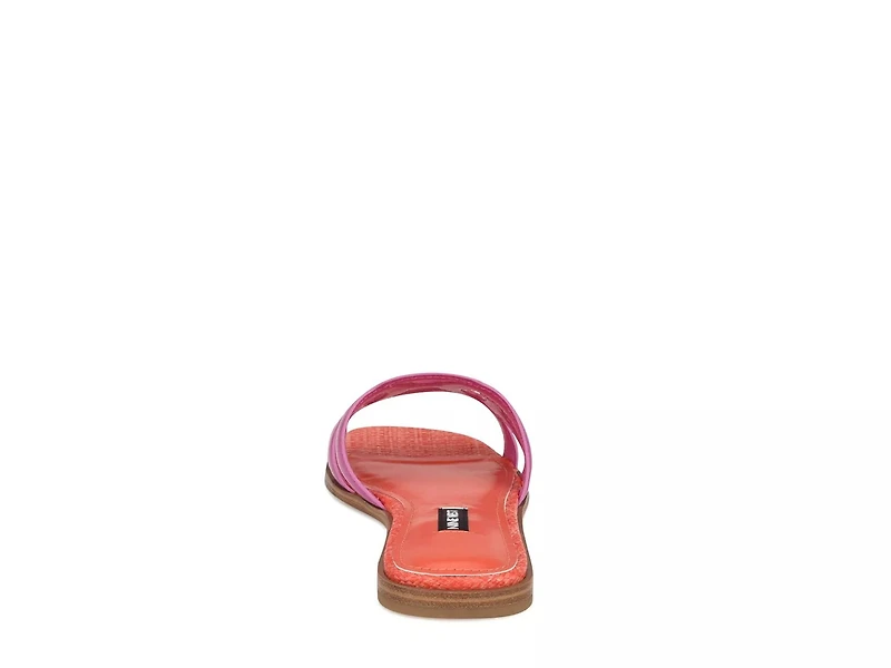 Geena Sandal